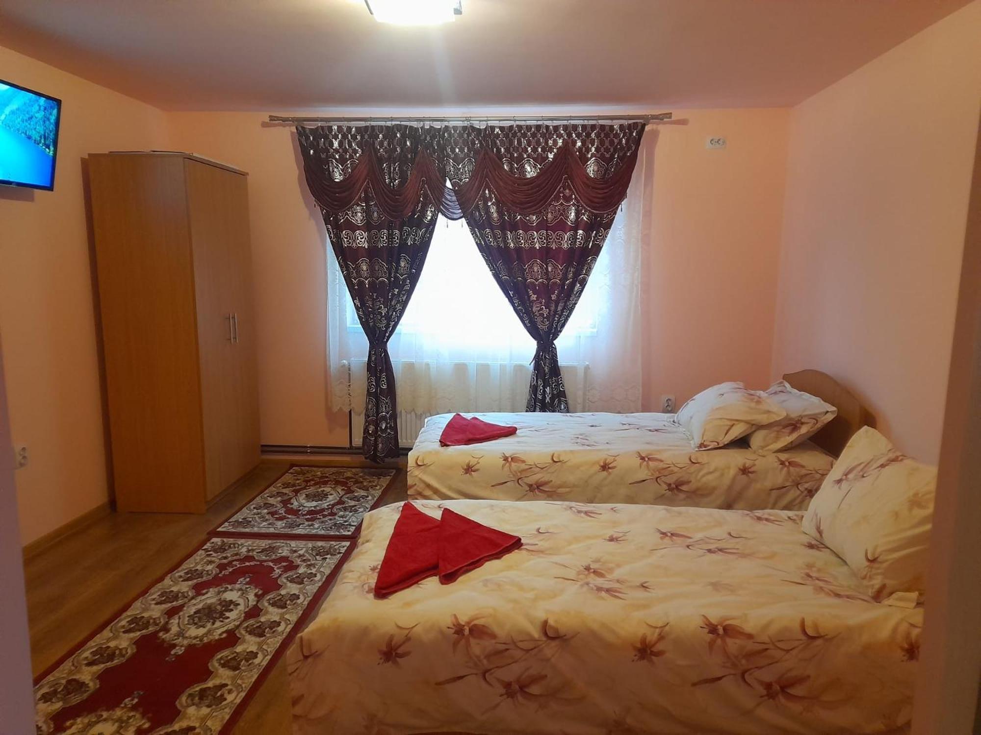 Cazare Slivut Prislop Silvasu de Jos Exterior foto